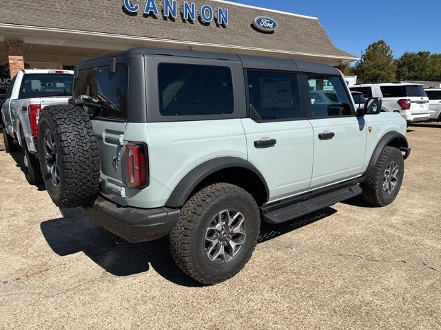 new 2024 Ford Bronco car, priced at $60,465