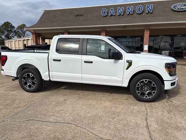 new 2024 Ford F-150 car, priced at $48,430