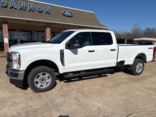 new 2025 Ford F-250 car, priced at $59,870