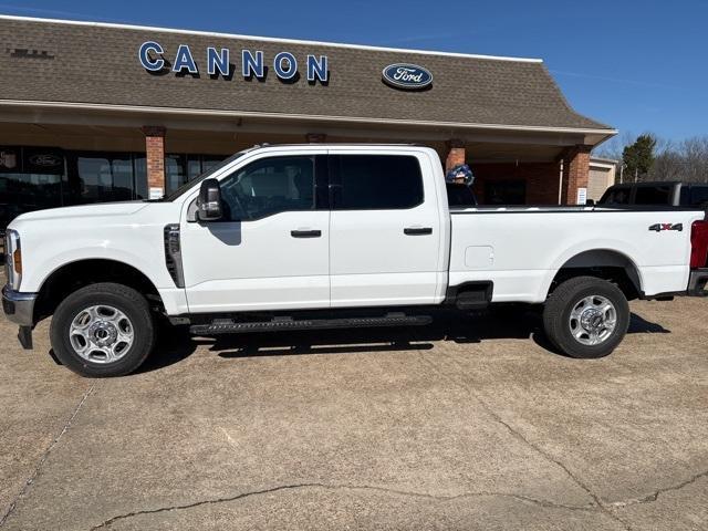 new 2025 Ford F-250 car, priced at $59,870