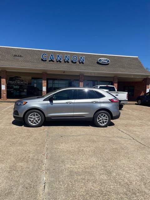 new 2024 Ford Edge car, priced at $40,820