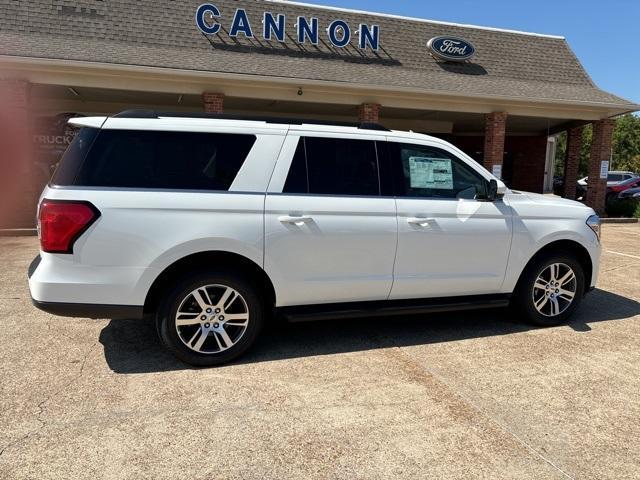 new 2024 Ford Expedition Max car, priced at $70,000