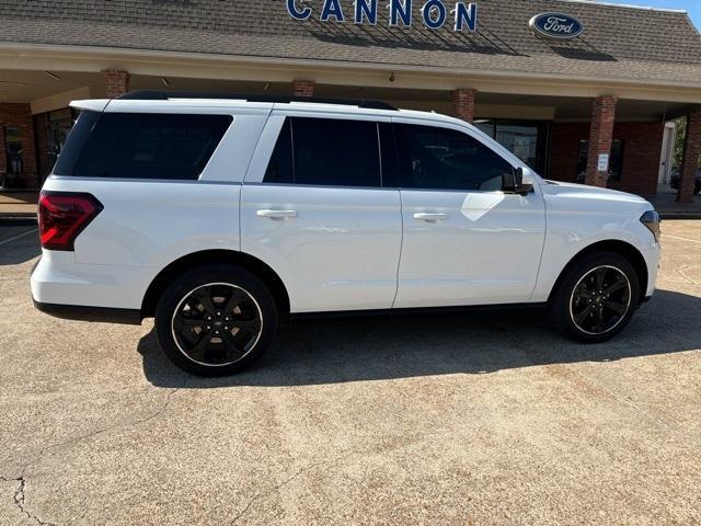 used 2023 Ford Expedition car, priced at $61,990