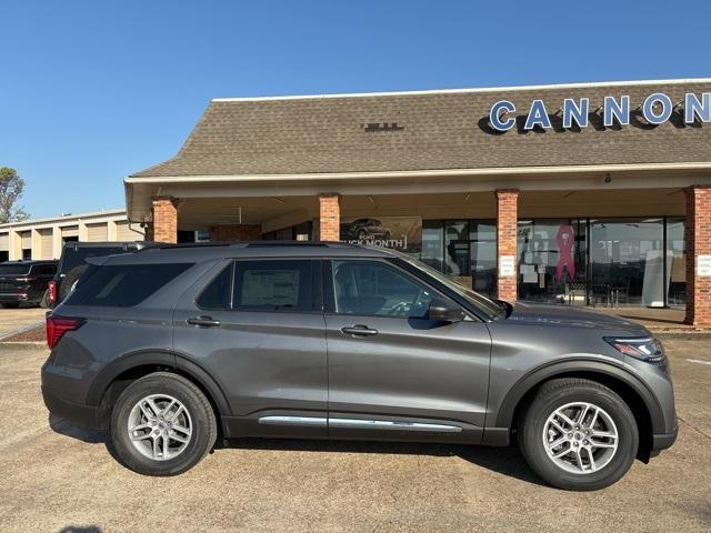 new 2025 Ford Explorer car, priced at $44,710