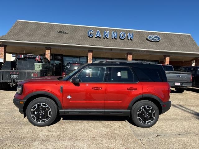 new 2024 Ford Bronco Sport car, priced at $38,415