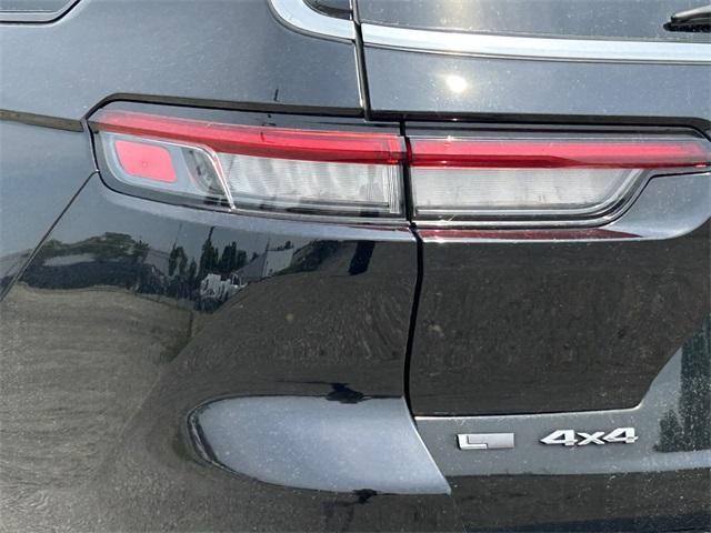 used 2021 Jeep Grand Cherokee L car, priced at $30,195