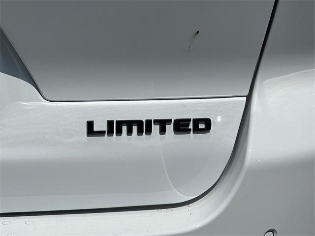 new 2025 Jeep Grand Cherokee L car, priced at $47,119