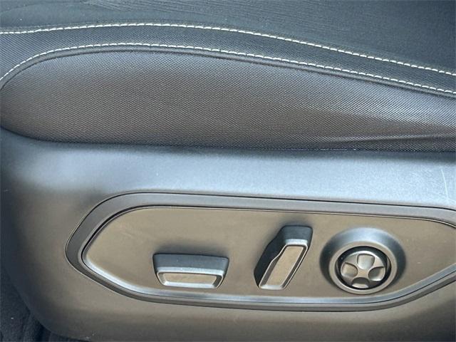 used 2023 Jeep Grand Cherokee car, priced at $30,995
