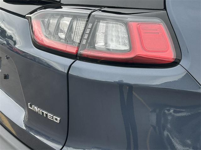 used 2020 Jeep Cherokee car, priced at $20,495