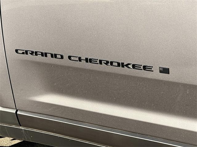 new 2025 Jeep Grand Cherokee car, priced at $43,938