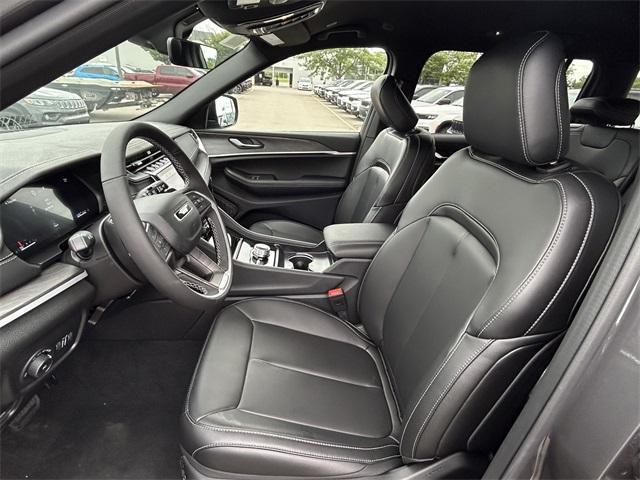 new 2025 Jeep Grand Cherokee L car, priced at $45,655