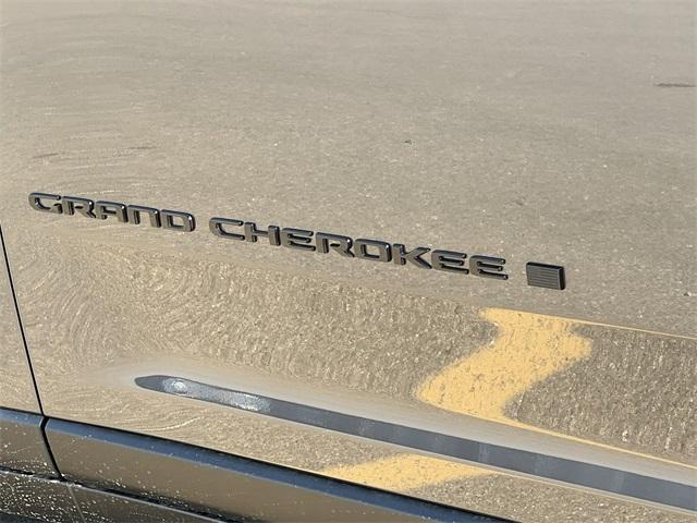 new 2025 Jeep Grand Cherokee L car, priced at $45,648