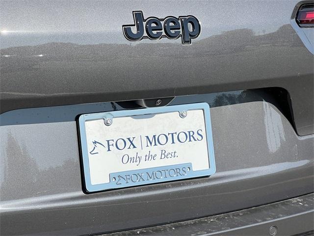 new 2025 Jeep Grand Cherokee L car, priced at $45,648