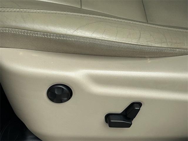 used 2019 Jeep Grand Cherokee car, priced at $21,695