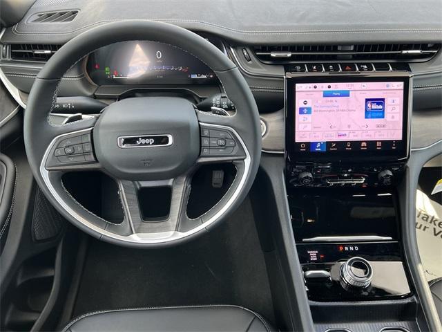 new 2025 Jeep Grand Cherokee car