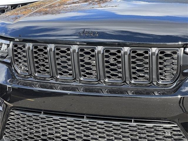 new 2025 Jeep Grand Cherokee car