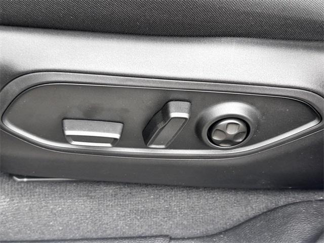 new 2025 Jeep Grand Cherokee car, priced at $44,170