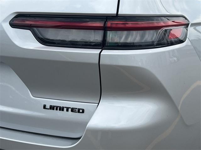 new 2025 Jeep Grand Cherokee L car, priced at $50,008