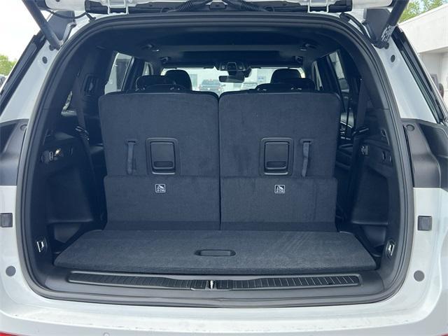 new 2025 Jeep Grand Cherokee L car, priced at $45,112