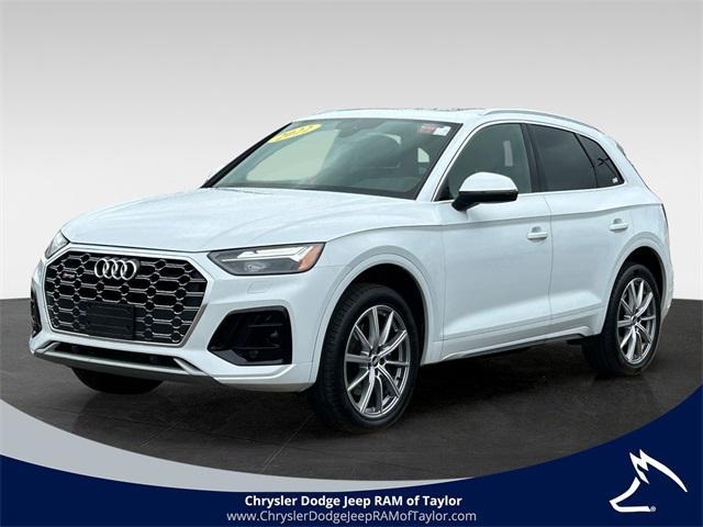 used 2022 Audi SQ5 car, priced at $34,795