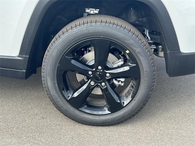 new 2025 Jeep Grand Cherokee car, priced at $45,534