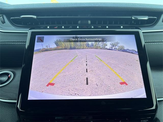 new 2025 Jeep Grand Cherokee car, priced at $48,333