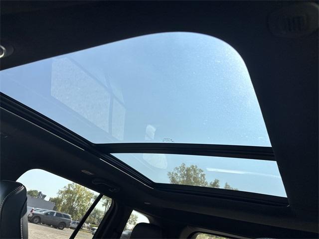 new 2025 Jeep Grand Cherokee car, priced at $48,333