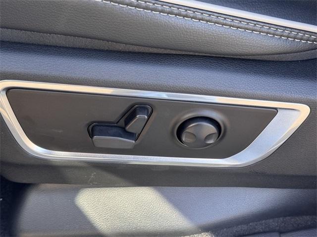 new 2025 Ram 1500 car, priced at $63,986