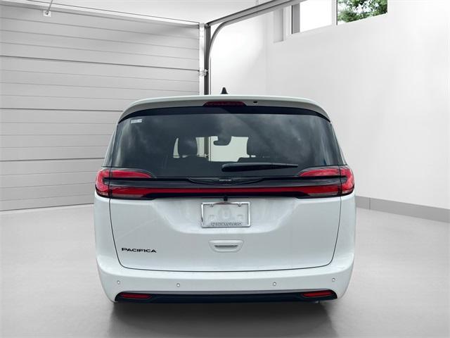 new 2026 Chrysler Pacifica car