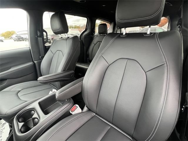 new 2026 Chrysler Pacifica car