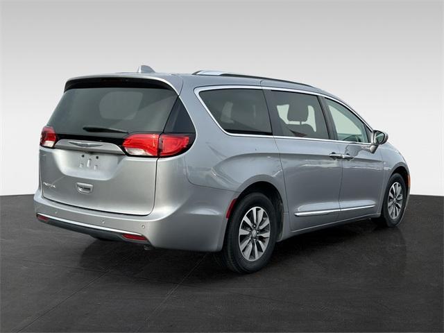 used 2020 Chrysler Pacifica car, priced at $22,995