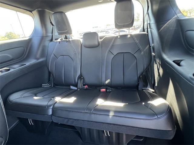 new 2026 Chrysler Pacifica car, priced at $40,987