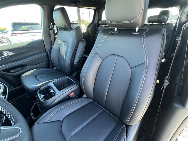 new 2026 Chrysler Pacifica car, priced at $40,987