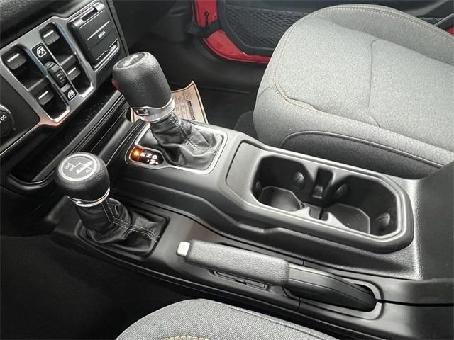 new 2026 Jeep Wrangler car, priced at $47,385