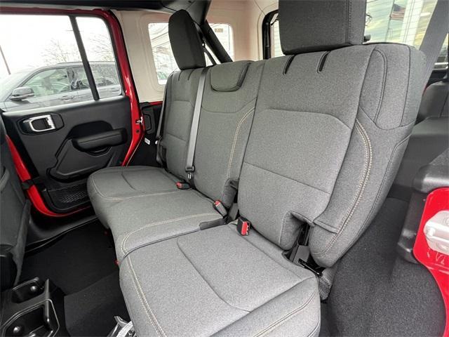 new 2026 Jeep Wrangler car, priced at $47,385