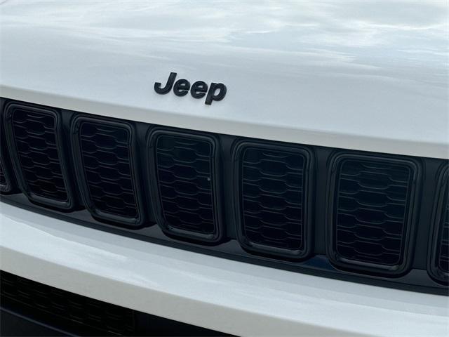 new 2024 Jeep Grand Cherokee L car, priced at $46,268