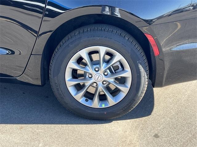 new 2026 Chrysler Pacifica car, priced at $40,987