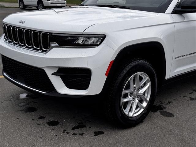 new 2025 Jeep Grand Cherokee car, priced at $39,620
