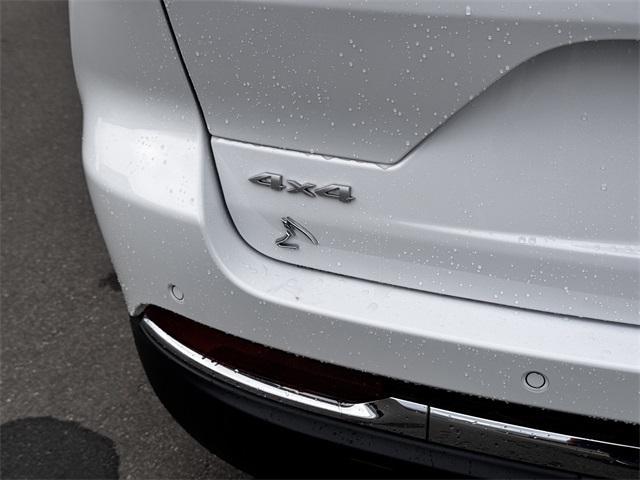 new 2025 Jeep Grand Cherokee car, priced at $39,620