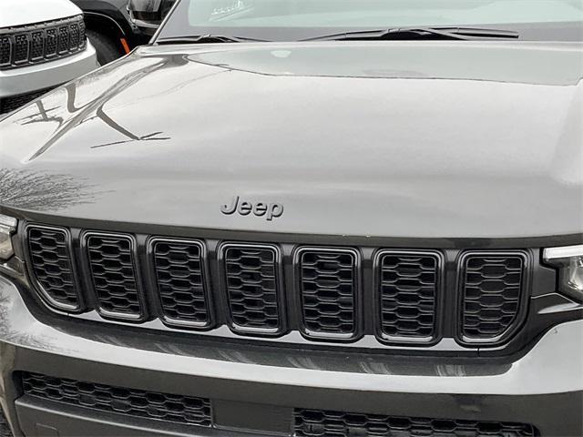 new 2024 Jeep Grand Cherokee L car, priced at $48,896