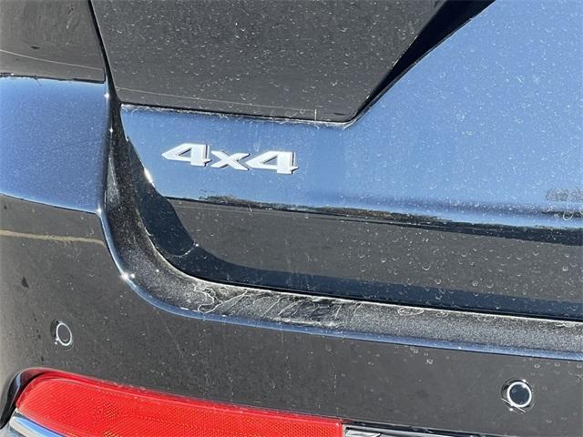 new 2025 Jeep Grand Cherokee car, priced at $40,156