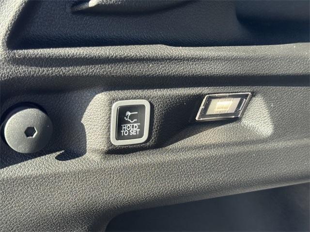 used 2025 Jeep Grand Cherokee L car