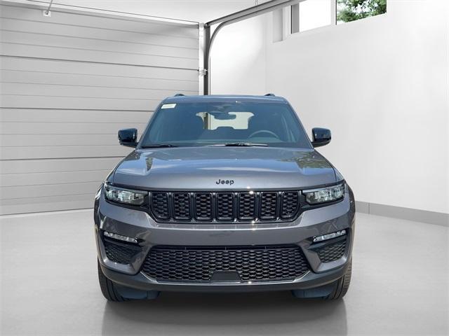new 2025 Jeep Grand Cherokee car, priced at $48,208