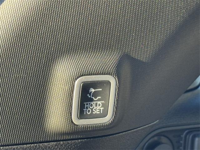 used 2025 Jeep Grand Cherokee car