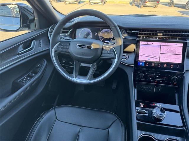 used 2025 Jeep Grand Cherokee car