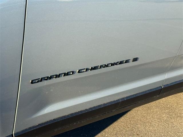 used 2025 Jeep Grand Cherokee car