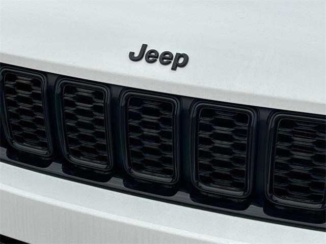 new 2024 Jeep Grand Cherokee car