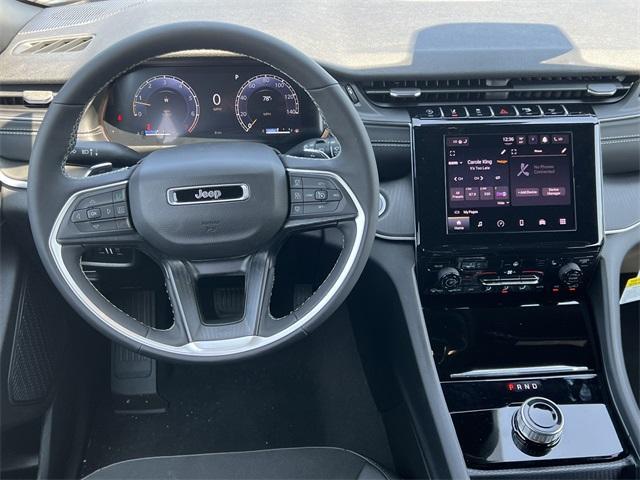 new 2025 Jeep Grand Cherokee car, priced at $43,938