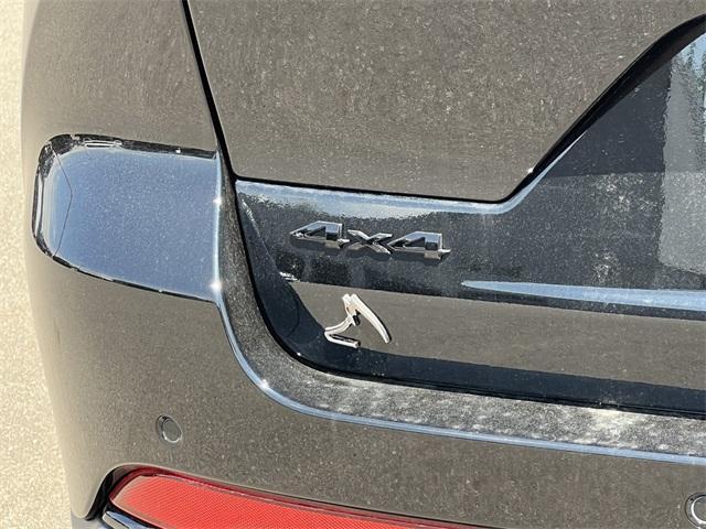 new 2025 Jeep Grand Cherokee car, priced at $43,938