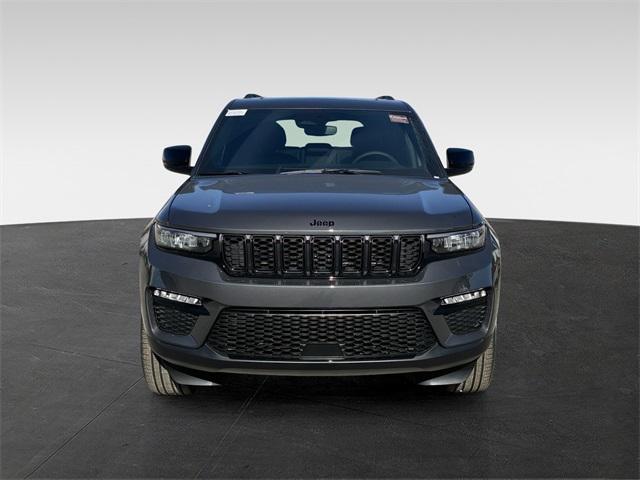 new 2025 Jeep Grand Cherokee car, priced at $52,535